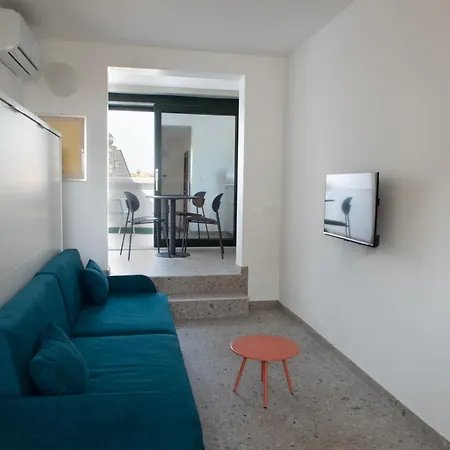 Lepetit Nest Apartament *